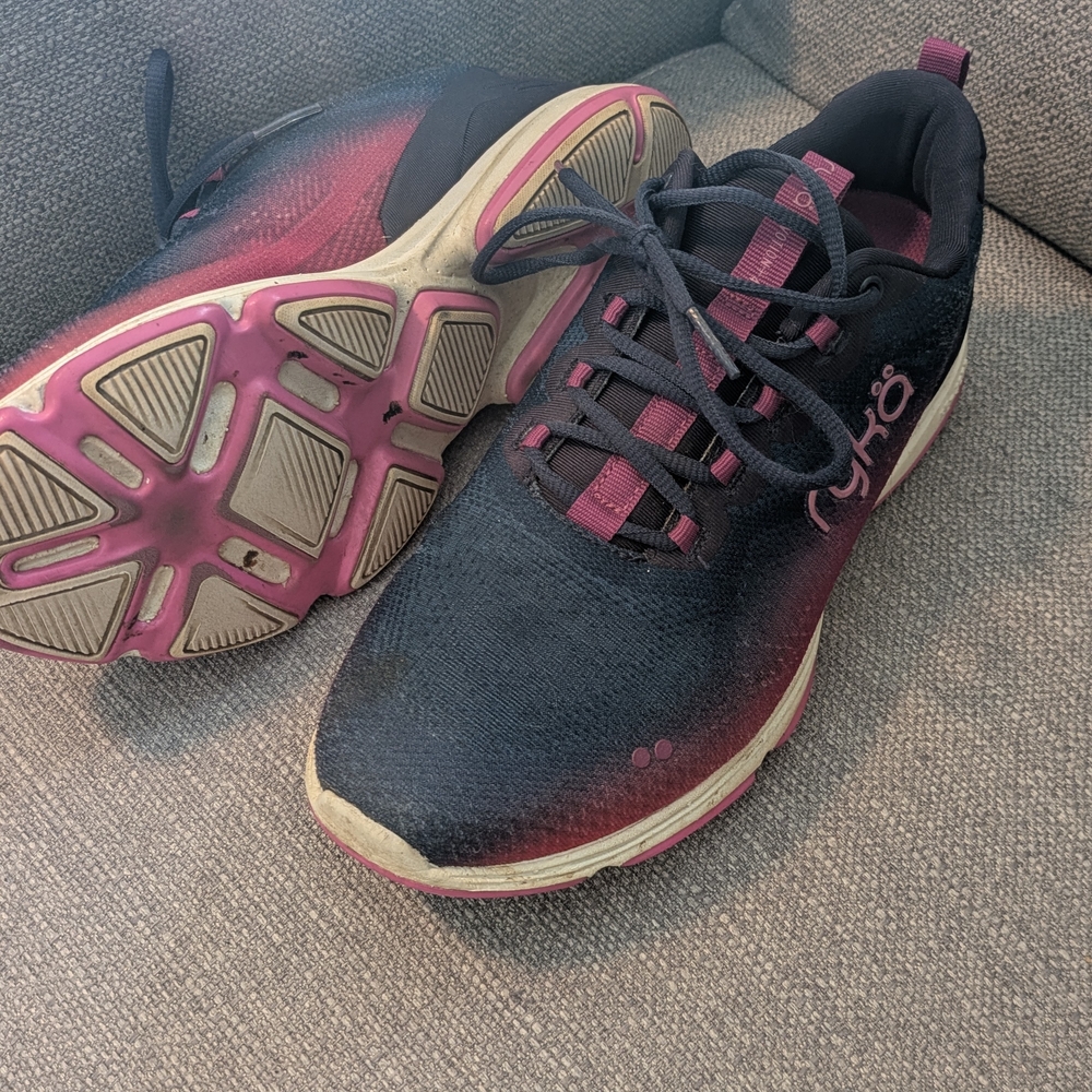 Ryka Women's Devotion 8 Wide Walking Shoe Navy